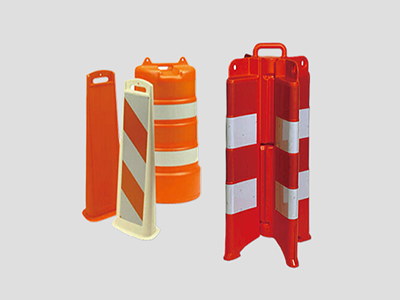 在大型吹塑加工中,如何對整個生產線進行合理設計和優化?